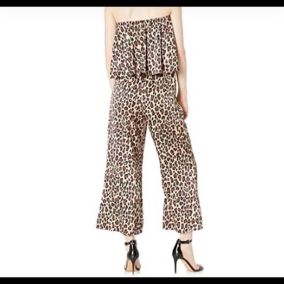 NWT show me your mumu jumpsuit in cheetah fever - Picture 3 of 7